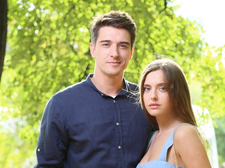 俄剧《天鹅绒季节》超清中字完整版4集全插图 俄剧《天鹅绒季节》超清中字完整版4集全