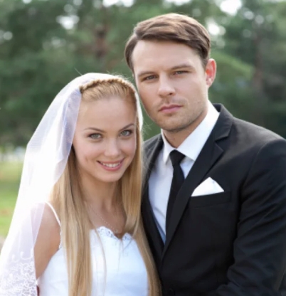 俄剧《诱惑》超清中字无删减16集全