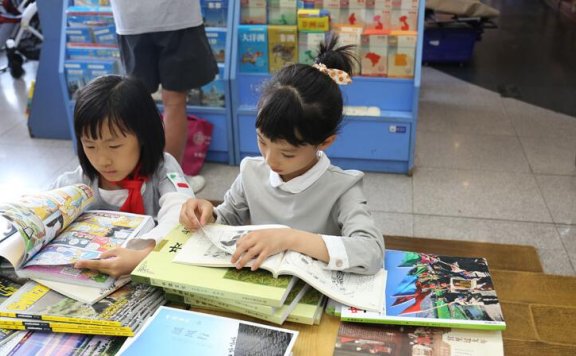 2021小学语数英试卷合集