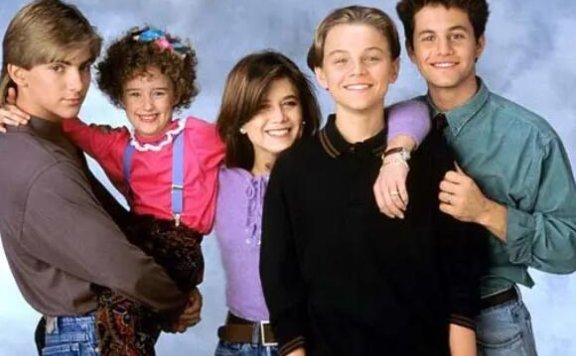 美剧《成长的烦恼》1-7季高清双语字幕