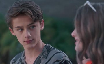 《迈阿密假期/春假》超清无删减中文字幕