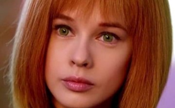 俄剧《我妈妈是机器人》[超清中字/2集全5.97G][百度网盘]