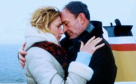 德国电影《离火太近》[2002][高清中字/7.58G][百度网盘]