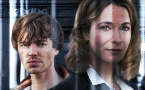 英剧《女馆长》[1-2季][高清中字/2.16G][百度网盘]